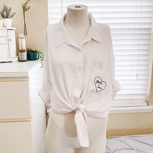 ✨NEW✨ White Silky Embroidered Pocket Shirt